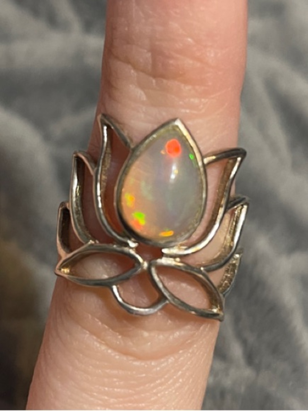 Sterling Silver Opal Ring - Lotus Flower